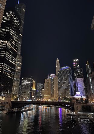 „Unique expertise. Shared vision.“ – says Laurent Collignon on ADLM 2025 in Chicago.