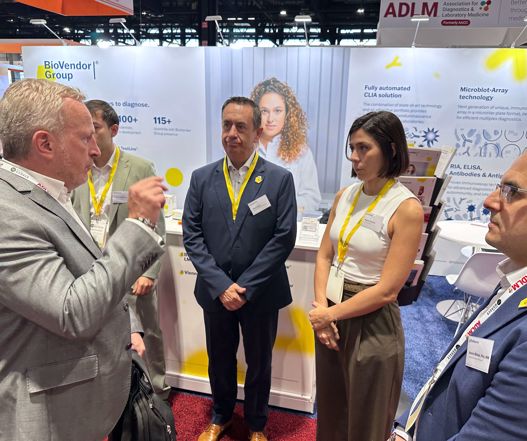 „Unique expertise. Shared vision.“ – says Laurent Collignon on ADLM 2025 in Chicago.