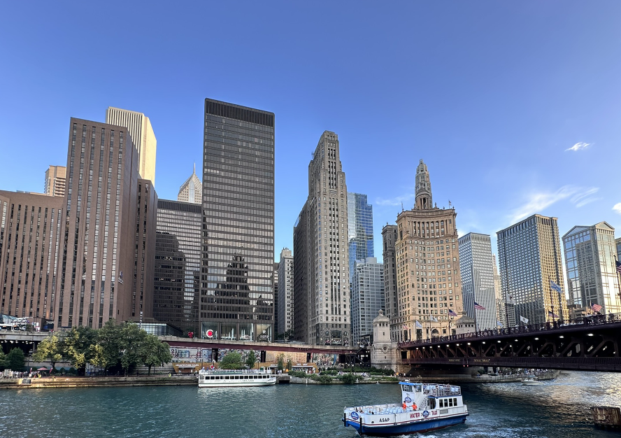 „Unique expertise. Shared vision.“ – says Laurent Collignon on ADLM 2025 in Chicago.