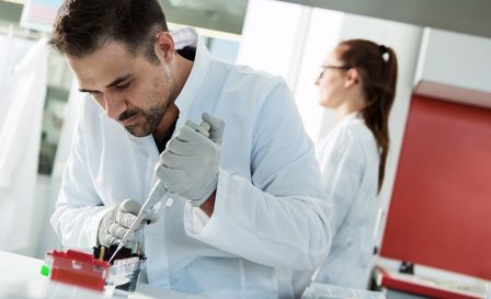 Pipetting samples in diagnostic laboratory